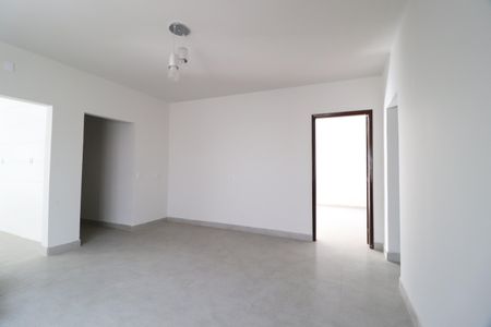 Casa para alugar com 350m², 4 quartos e 4 vagasSala 2
