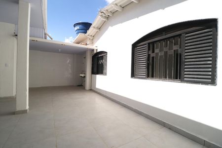 Casa para alugar com 350m², 4 quartos e 4 vagasÁrea de Serviço