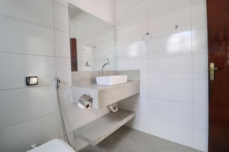 Casa para alugar com 350m², 4 quartos e 4 vagasBanheiro do Quarto 2