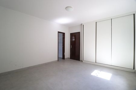 Casa para alugar com 350m², 4 quartos e 4 vagasQuarto 2 - Suíte