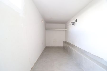 Casa para alugar com 350m², 4 quartos e 4 vagasDepósito