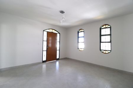 Casa para alugar com 350m², 4 quartos e 4 vagasSala