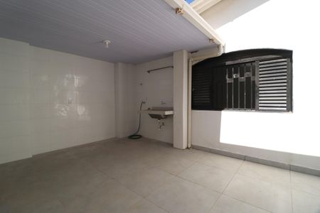 Casa para alugar com 350m², 4 quartos e 4 vagasÁrea de Serviço