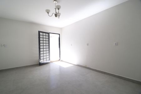 Casa para alugar com 350m², 4 quartos e 4 vagasSala 3