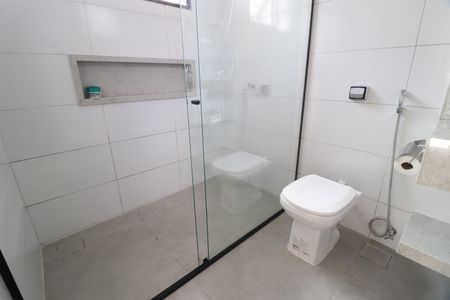 Casa para alugar com 350m², 4 quartos e 4 vagasBanheiro do Quarto 2