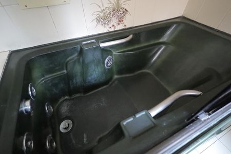 Casa à venda com 190m², 3 quartos e 3 vagas Casa à venda com 190m², 3 quartos e 3 vagasBanheiro