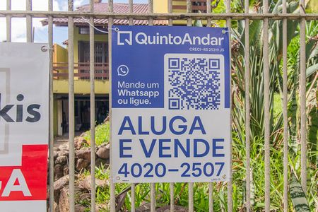 Casa à venda com 390m², 4 quartos e 6 vagasPlaca