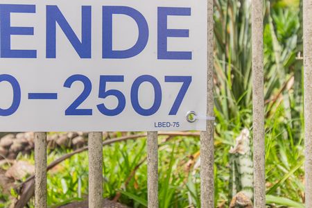 Casa à venda com 390m², 4 quartos e 6 vagasPlaca