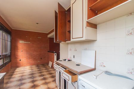 Casa à venda com 390m², 4 quartos e 6 vagasCozinha