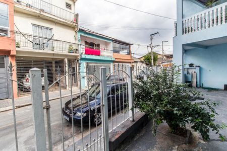 Casa para alugar com 63m², 2 quartos e sem vaga Casa para alugar com 63m², 2 quartos e sem vagaVaranda