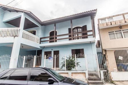 Casa para alugar com 63m², 2 quartos e sem vaga Casa para alugar com 63m², 2 quartos e sem vagaFachada