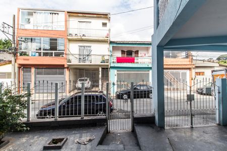 Vista da Sala de casa para alugar com 2 quartos, 63m² em Vila Lourdes, Barueri