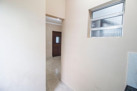 Casa para alugar com 63m², 2 quartos e sem vaga Casa para alugar com 63m², 2 quartos e sem vagaCorredor