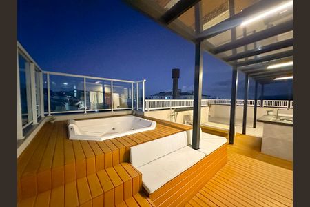 Apartamento para alugar com 160m², 3 quartos e 1 vagaPiscina