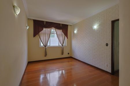 Apartamento à venda com 140m², 3 quartos e 1 vaga