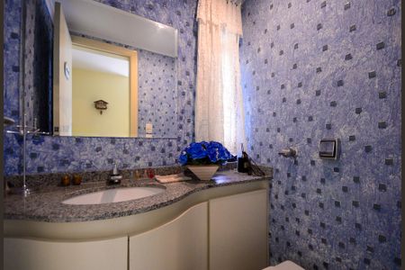 Apartamento à venda com 120m², 3 quartos e 3 vagas Apartamento à venda com 120m², 3 quartos e 3 vagasLavabo