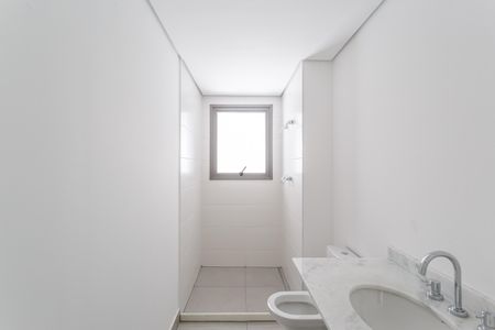 Apartamento para alugar com 146m², 3 quartos e 2 vagasBanheiro da Suíte