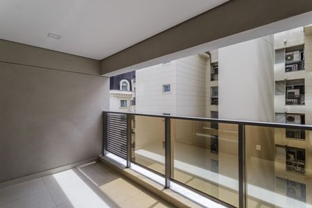 Apartamento para alugar com 146m², 3 quartos e 2 vagasVaranda