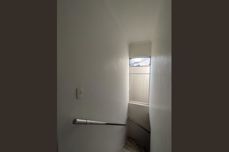 Casa à venda com 221m², 4 quartos e 2 vagasCorredor 