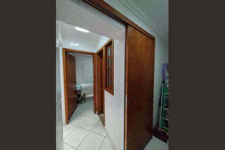 Casa à venda com 221m², 4 quartos e 2 vagasÁrea de Serviço