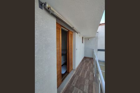 Casa à venda com 221m², 4 quartos e 2 vagasVaranda suite 