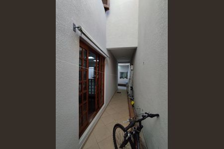 Casa à venda com 221m², 4 quartos e 2 vagasQuintal 