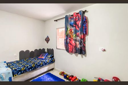 Casa para alugar com 80m², 2 quartos e 1 vagaQuarto 