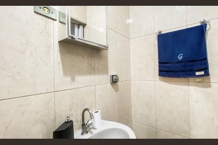 Casa para alugar com 80m², 2 quartos e 1 vagaBanheiro