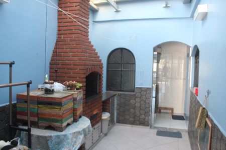 Casa à venda com 180m², 3 quartos e 3 vagasQuintal