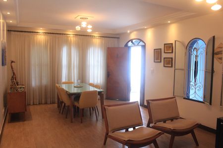 Sala de casa à venda com 3 quartos, 180m² em Mauá, São Caetano do Sul