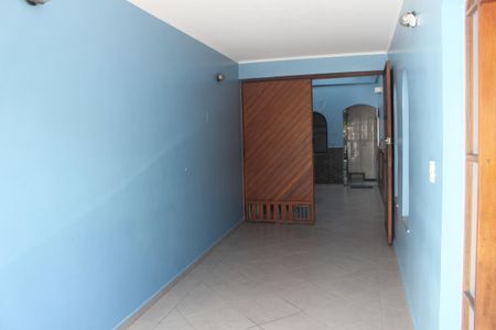 Casa à venda com 180m², 3 quartos e 3 vagasGaragem