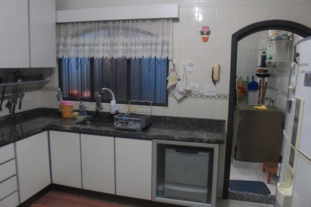Casa à venda com 180m², 3 quartos e 3 vagasCozinha