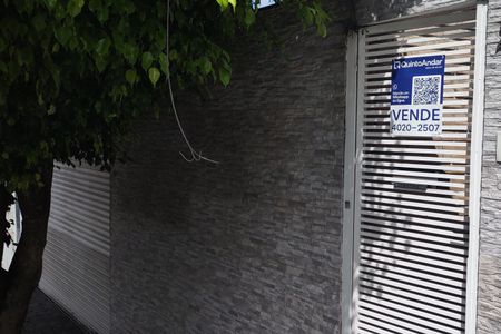 Casa à venda com 180m², 3 quartos e 3 vagasPlaquinha