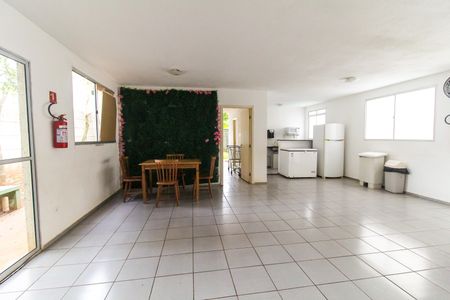 Apartamento para alugar com 40m², 2 quartos e sem vagaÁrea comum - Salão de festas