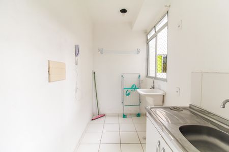 Apartamento para alugar com 40m², 2 quartos e sem vagaCozinha e Área de Serviço