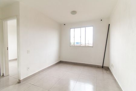 Sala de apartamento para alugar com 2 quartos, 40m² em Vila Popular, São Paulo