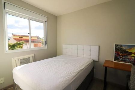 Quarto 1 de apartamento à venda com 2 quartos, 60m² em Cristal, Porto Alegre
