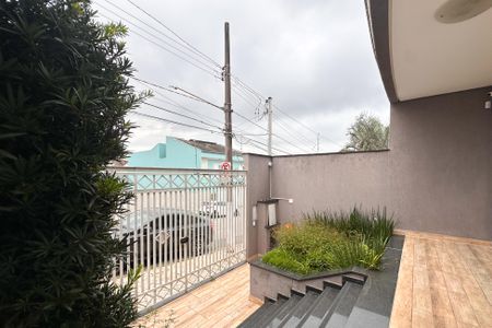 Casa para alugar com 325m², 4 quartos e 5 vagasEntrada