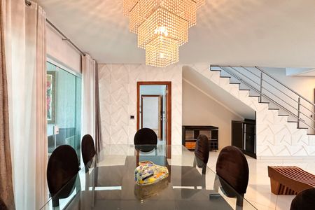 Casa para alugar com 325m², 4 quartos e 5 vagasSala de Jantar