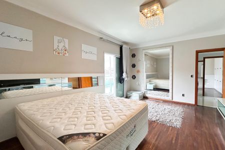 Casa para alugar com 325m², 4 quartos e 5 vagasSuíte 3