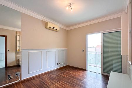 Casa para alugar com 325m², 4 quartos e 5 vagasSuíte 1