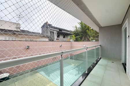 Casa para alugar com 325m², 4 quartos e 5 vagasVaranda do corredor e Suíte 1