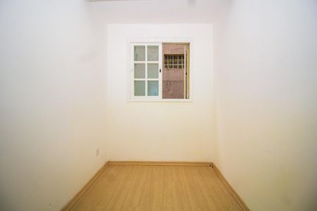 Quarto 1 de apartamento para alugar com 2 quartos, 43m² em Menino Deus, Porto Alegre