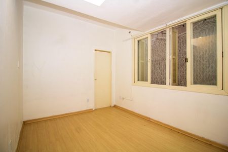 Quarto 2 de apartamento para alugar com 2 quartos, 43m² em Menino Deus, Porto Alegre