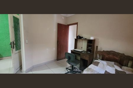 Casa para alugar com 200m², 3 quartos e 3 vagas Casa para alugar com 200m², 3 quartos e 3 vagasquarto 2