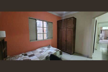 Casa para alugar com 200m², 3 quartos e 3 vagas Casa para alugar com 200m², 3 quartos e 3 vagasquarto 2