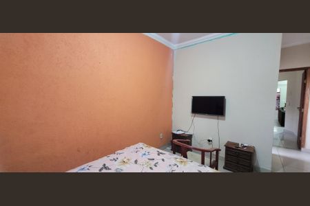 Casa para alugar com 200m², 3 quartos e 3 vagas Casa para alugar com 200m², 3 quartos e 3 vagassuite