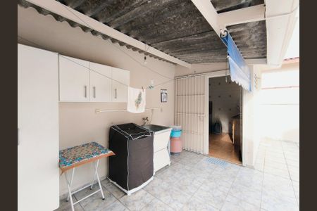 Casa à venda com 138m², 3 quartos e 3 vagasÁrea de Serviço