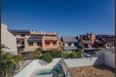 Casa à venda com 210m², 4 quartos e 3 vagasVista