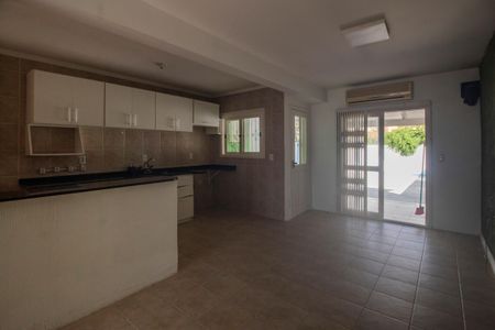 Casa à venda com 210m², 4 quartos e 3 vagasSala/Cozinha